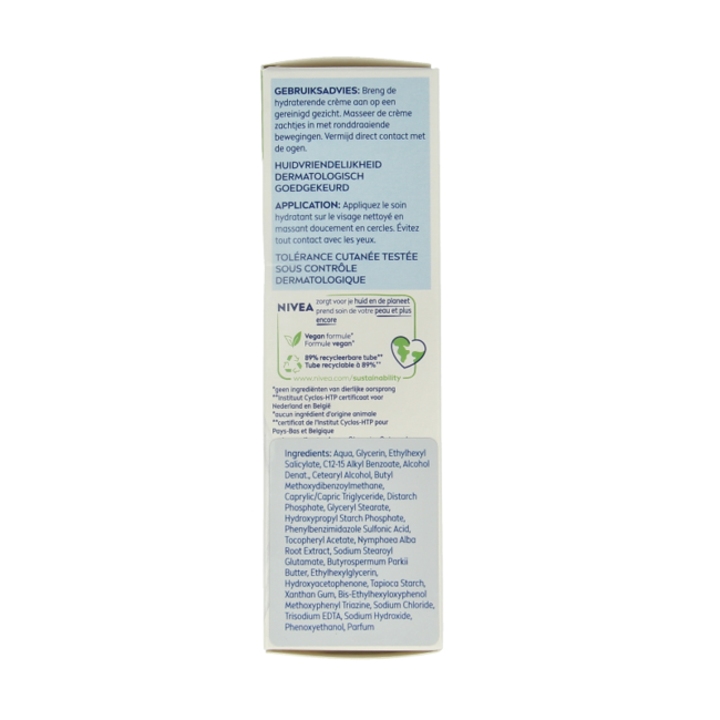Essentials hydrating day cream norm/comb SPF15 50 Millilitres