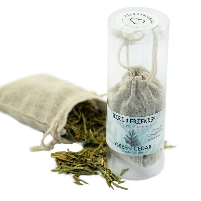 Jiri & Friends Green Cedar Scented Sachet 1 Piece