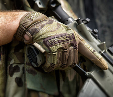 Tactical Gloves voor Airsoft - Airsoft-Legends, The Real Gentlemen in ...