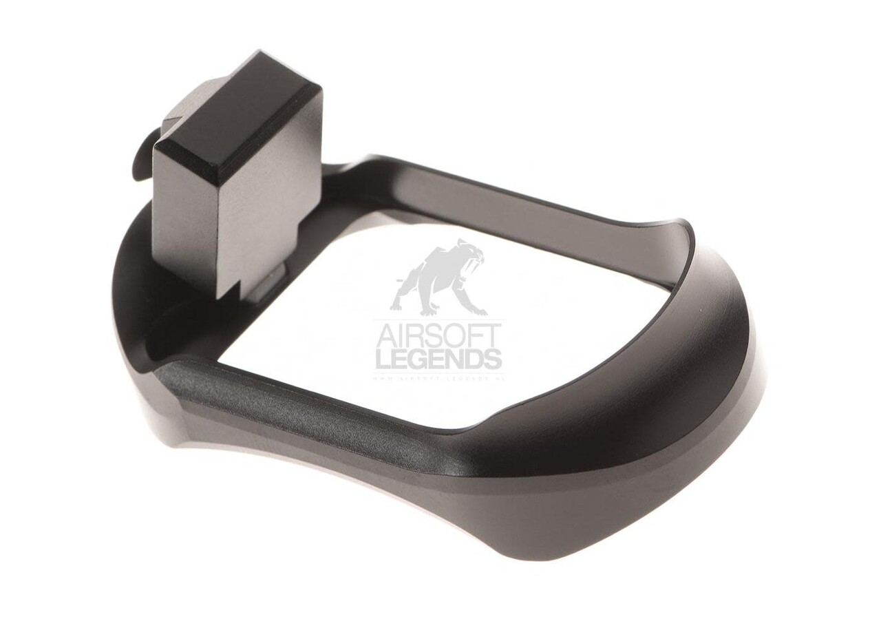 Action Army AAP01 CNC Magwell Black