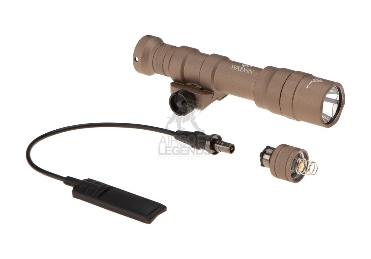 WADSN M600DF Tactical Light Dark Earth WADSN M600DF Tactical Light Dark Earth