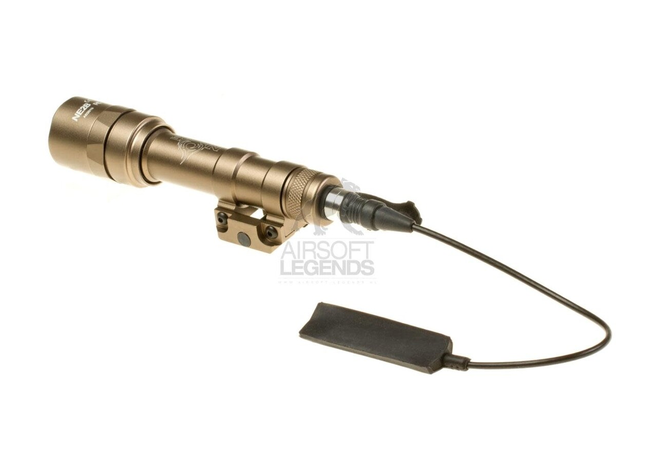 Night Evolution M600U Ultra Scout Weaponlight Dark Earth Night Evolution M600U Ultra Scout Weaponlight Dark Earth
