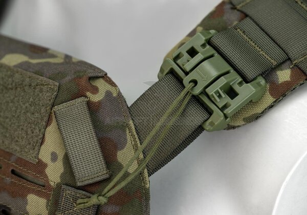 Invader Gear Reaper QRB Plate Carrier Flecktarn Invader Gear Reaper QRB Plate Carrier Flecktarn
