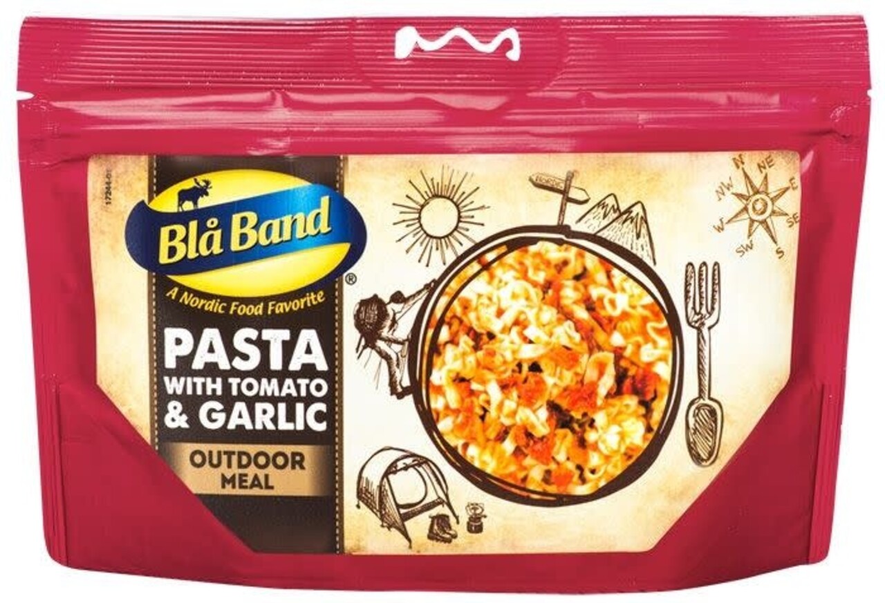 BlaBand Outdoor Meal Pasta with Tomatoes