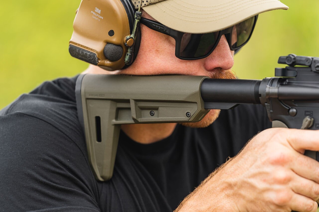 Magpul  MOE® TR™ Stock AR15/M16 Carbine Mil-Spec Dark Earth