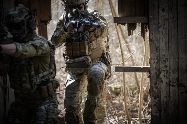 Clawgear Operator Plate Carrier Multicam Clawgear Operator Plate Carrier Multicam