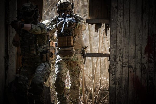 Clawgear Operator Plate Carrier Ranger Green Clawgear Operator Plate Carrier Ranger Green