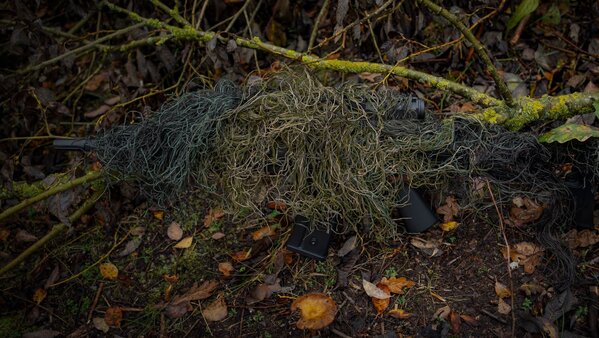 MFH 4-Piece Ghillie Suit Woodland MFH 4-Piece Ghillie Suit Woodland
