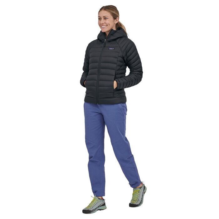 Patagonia W's Down Sweater Hoody - Black