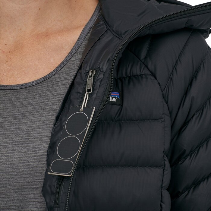 Patagonia W's Down Sweater Hoody - Black