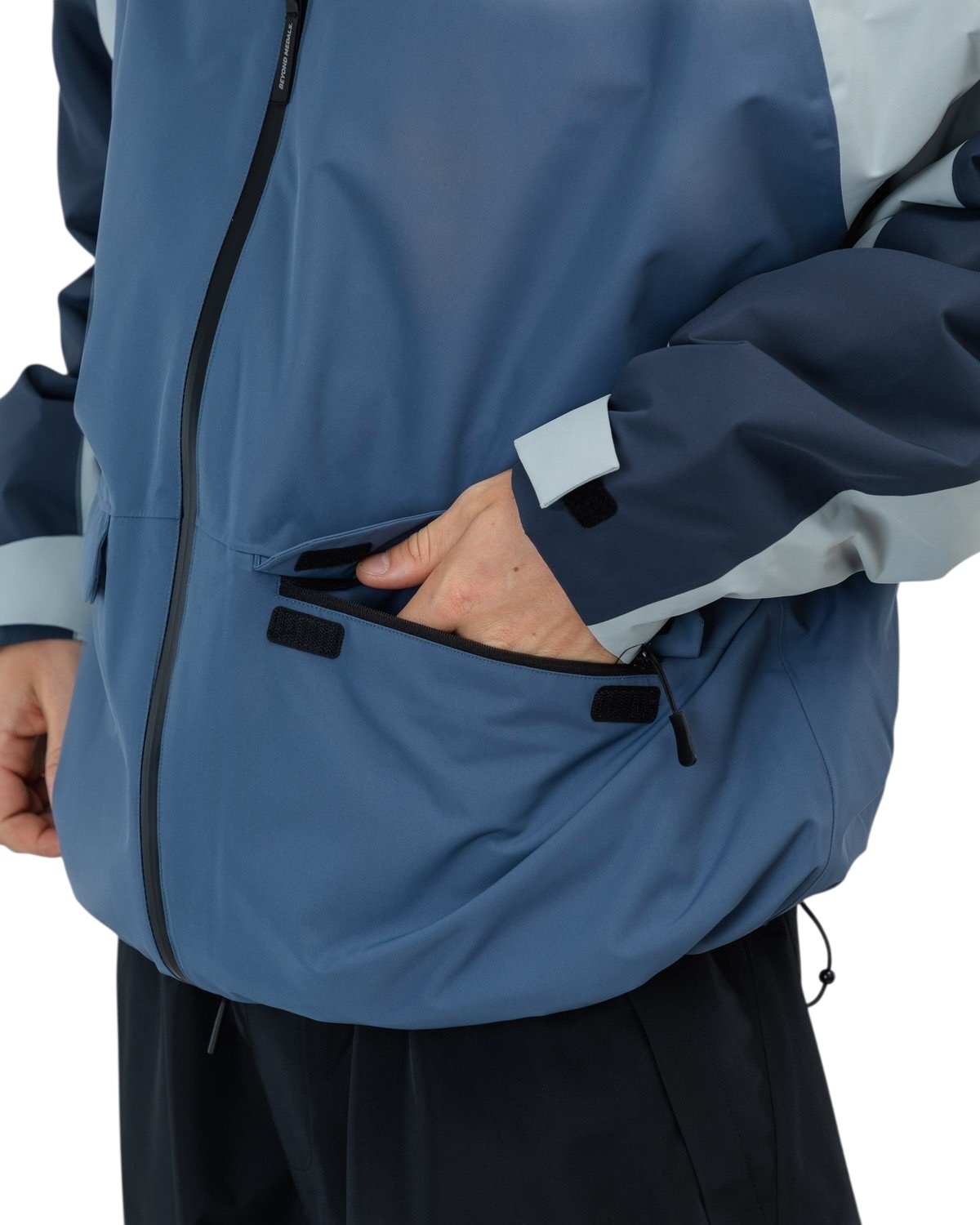 Beyond Medals Nostalgia Jacket 2L - Blue