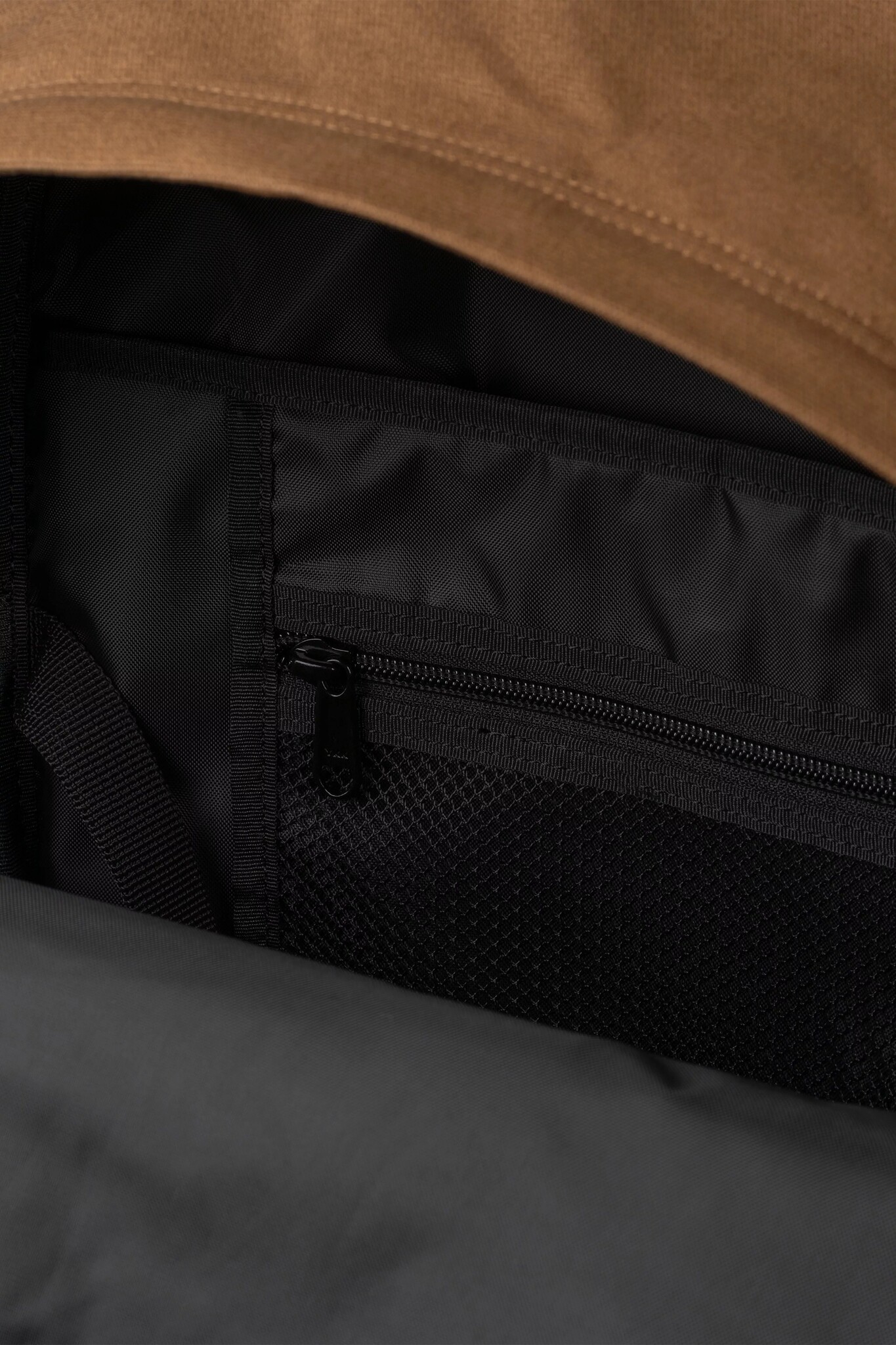 Carhartt WIP Canvas Backpack - Hamilton Brown