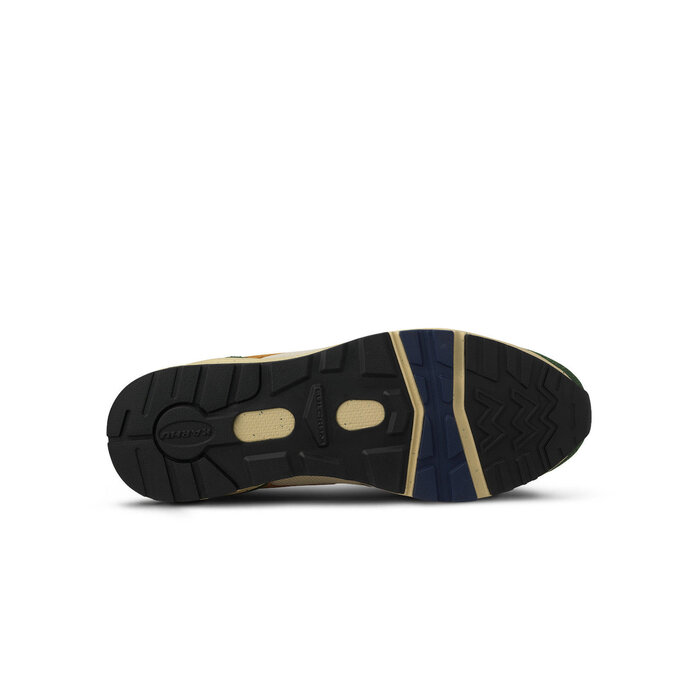 Karhu Fusion 2.0 - Douglas Fir/Navy Peony