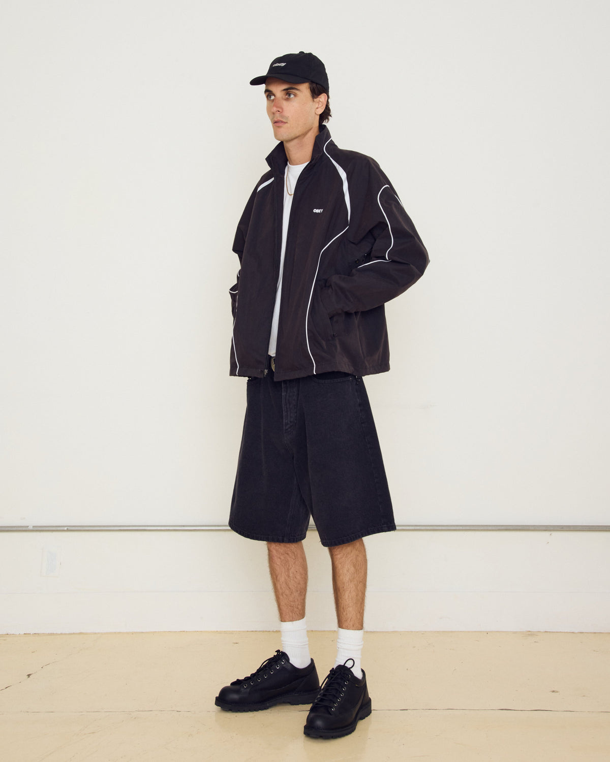 Obey Practice Windbreaker - Black