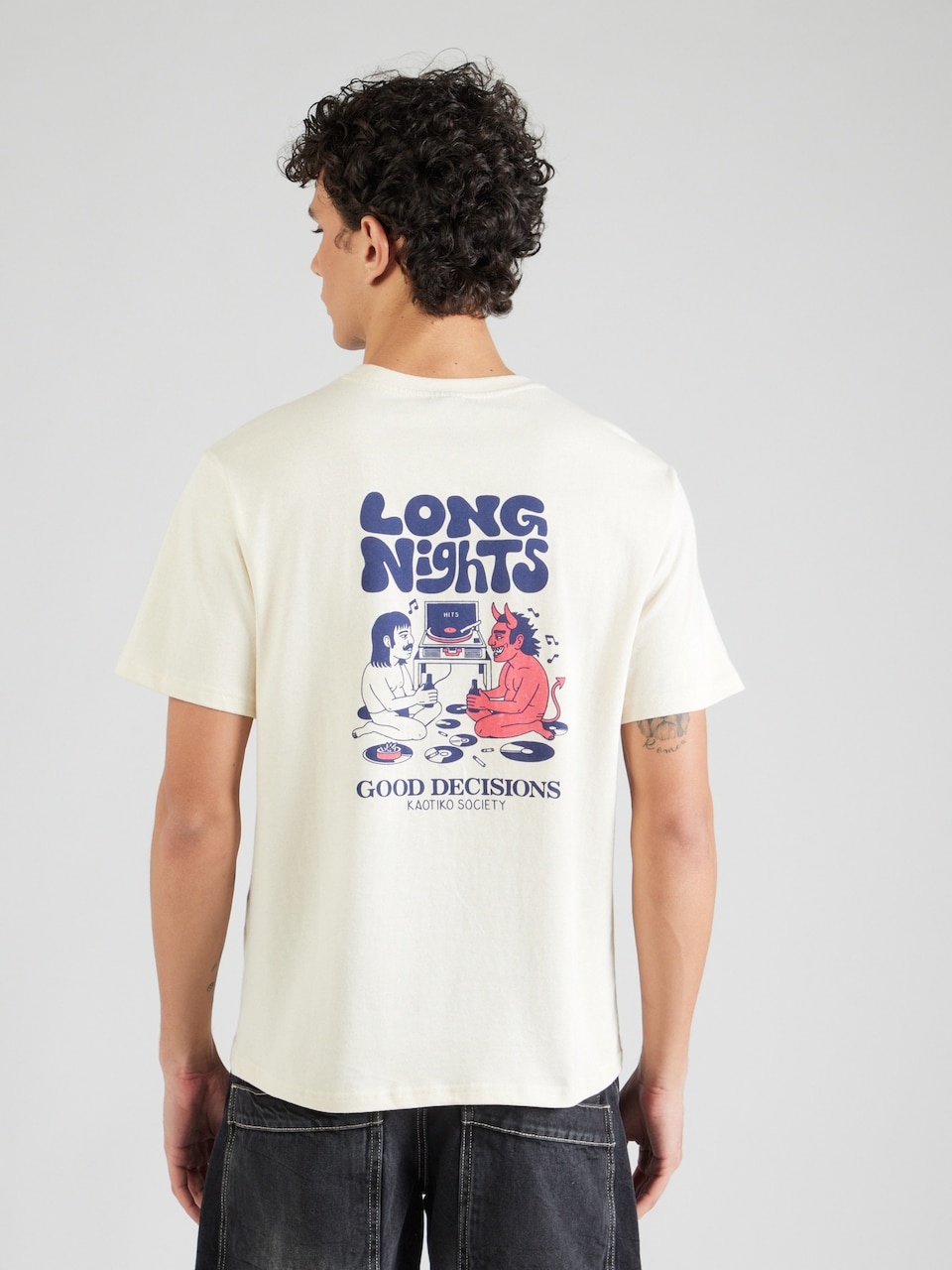 Kaotiko Long Nights T-Shirt - Ivory