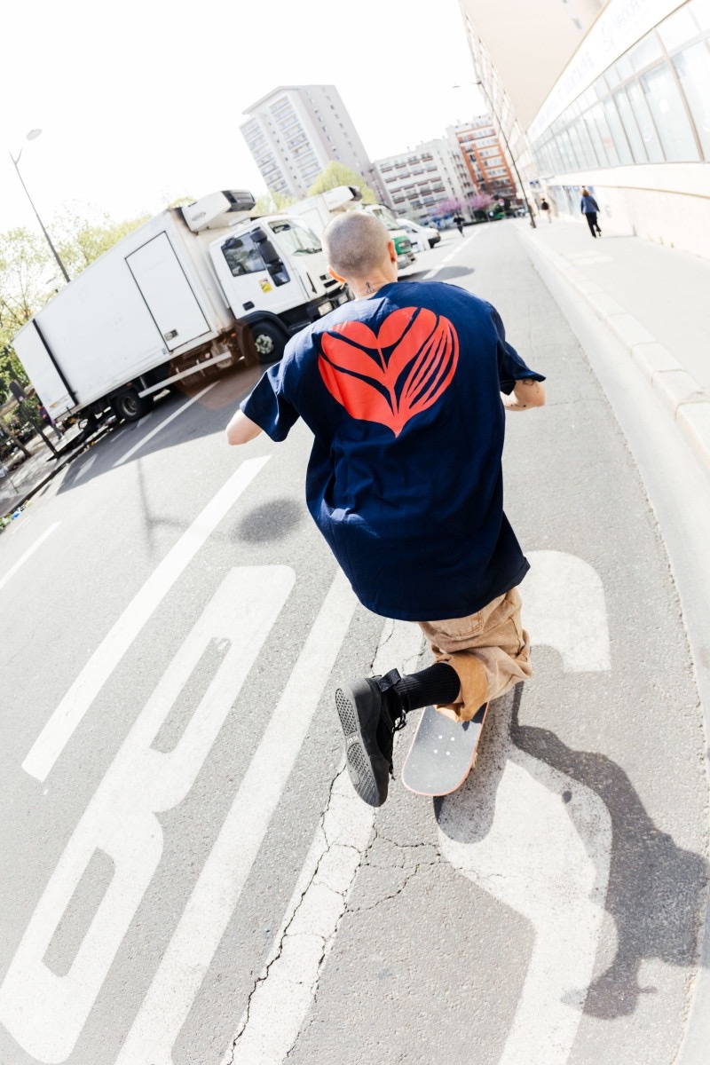 Magenta Love Tee - Navy