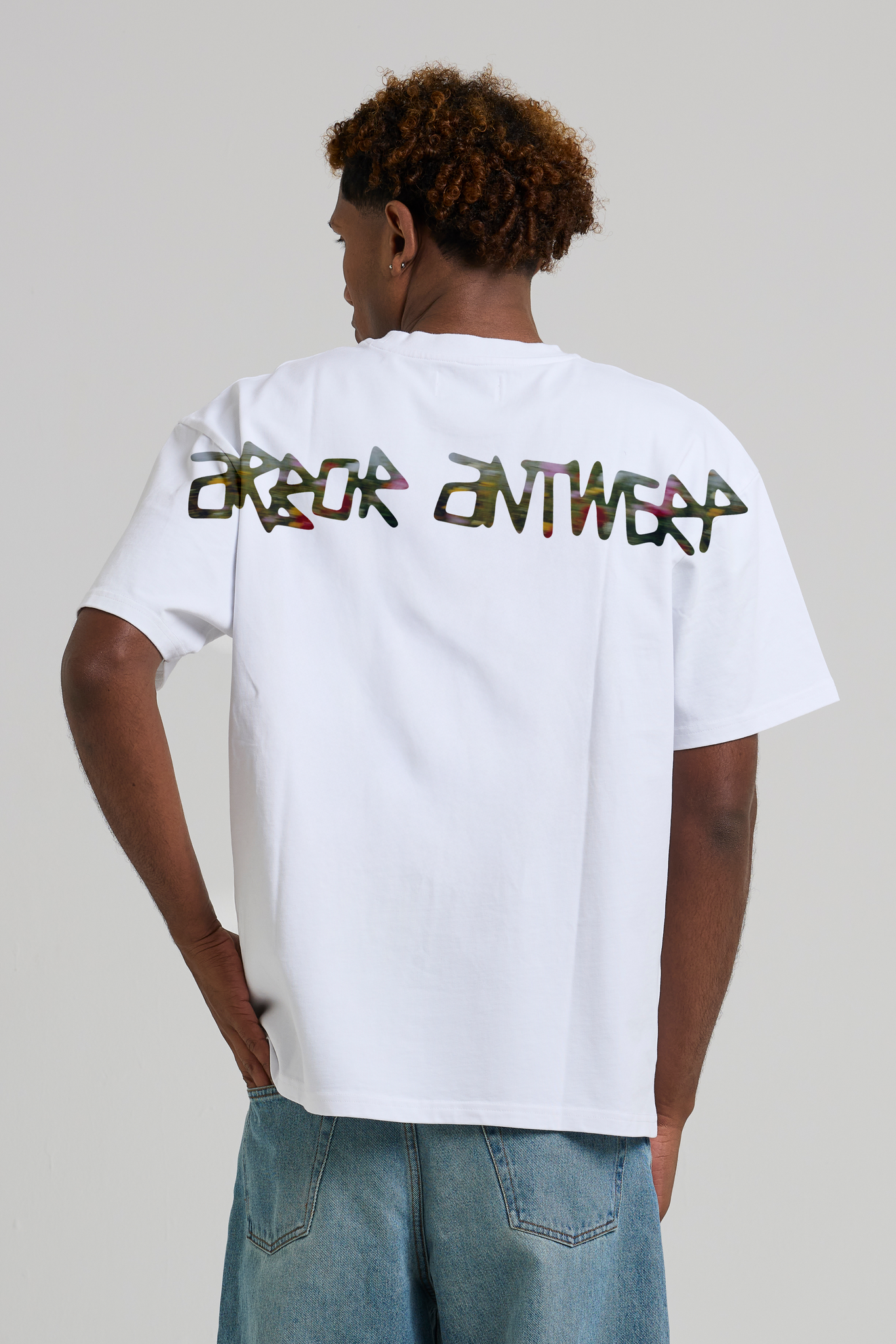 Arbor Antwerp Flower Motion T-shirt - White