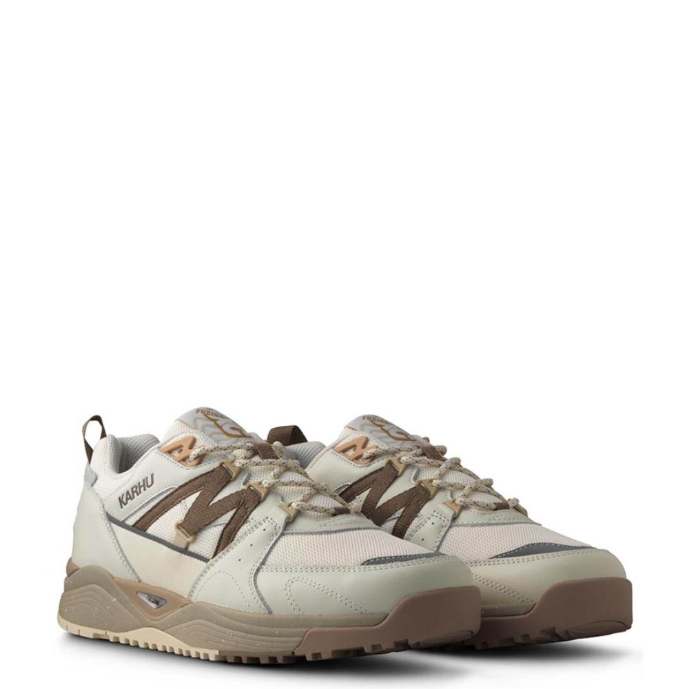 Karhu Fusion XC - Lily White/Pine Bark