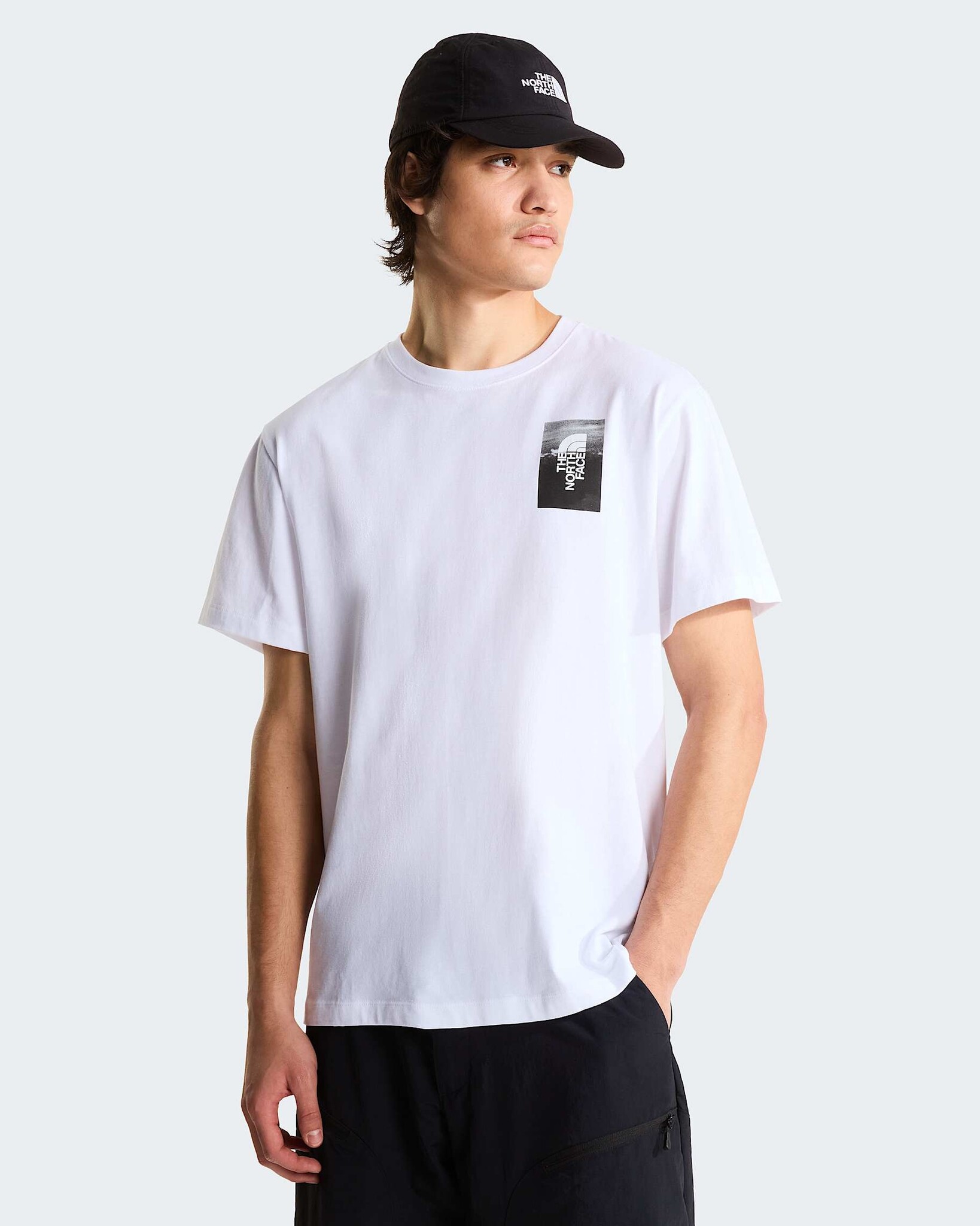 The North Face M' S/S Apex 75 Relaxed T-Shirt - White