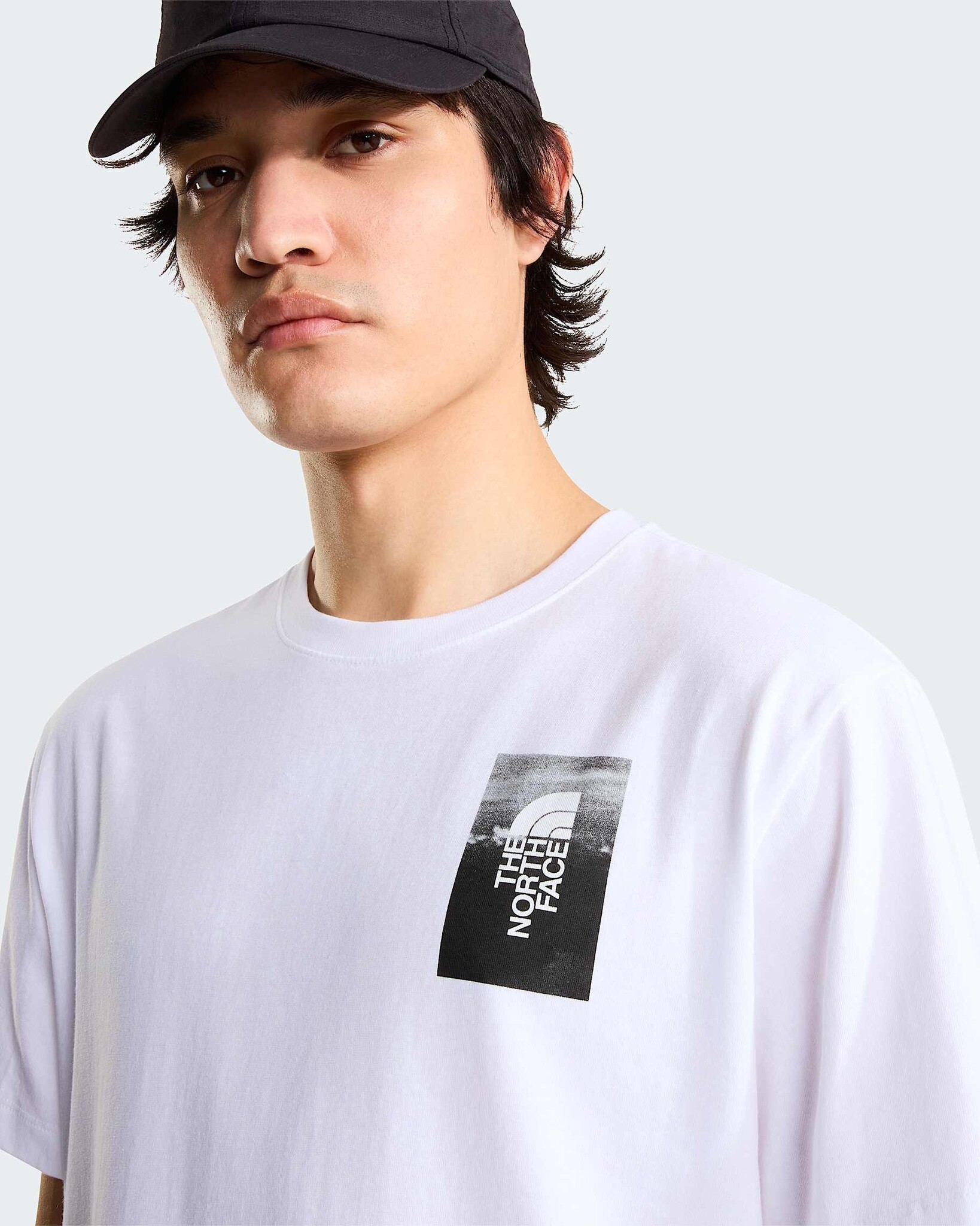 The North Face M' S/S Apex 75 Relaxed T-Shirt - White