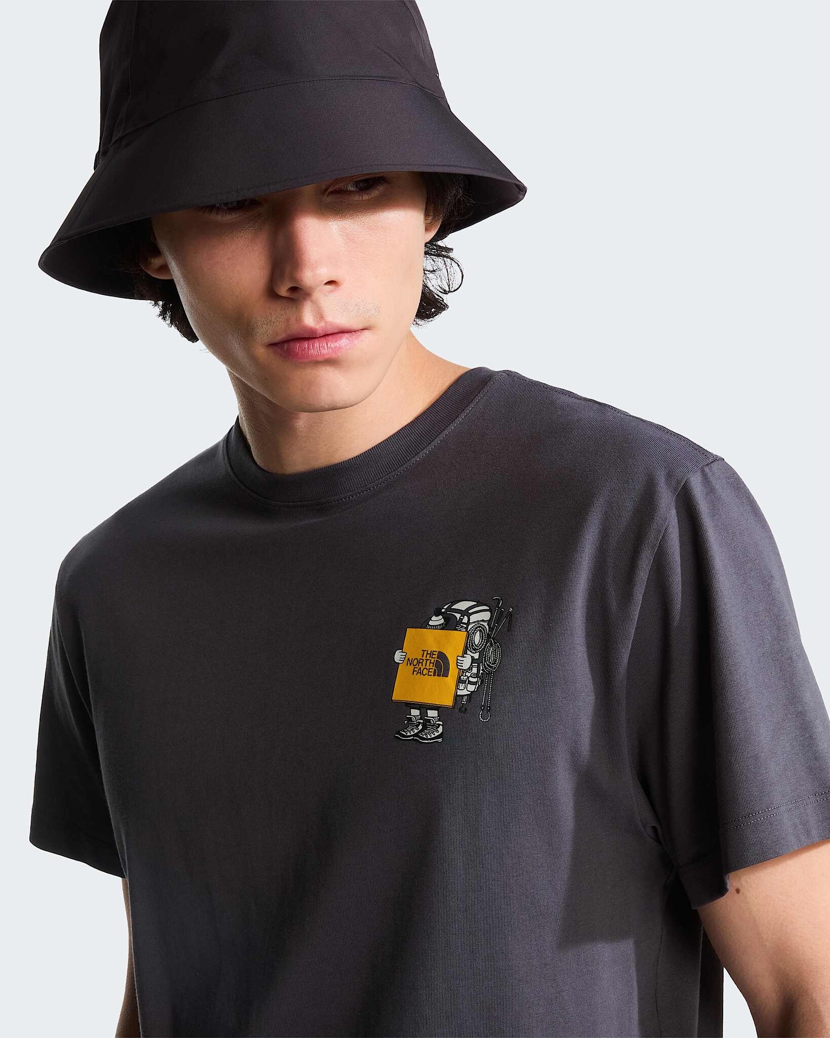 The North Face S/S U Gear Up Get Out relaxed T-Shirt - Anthracite Grey