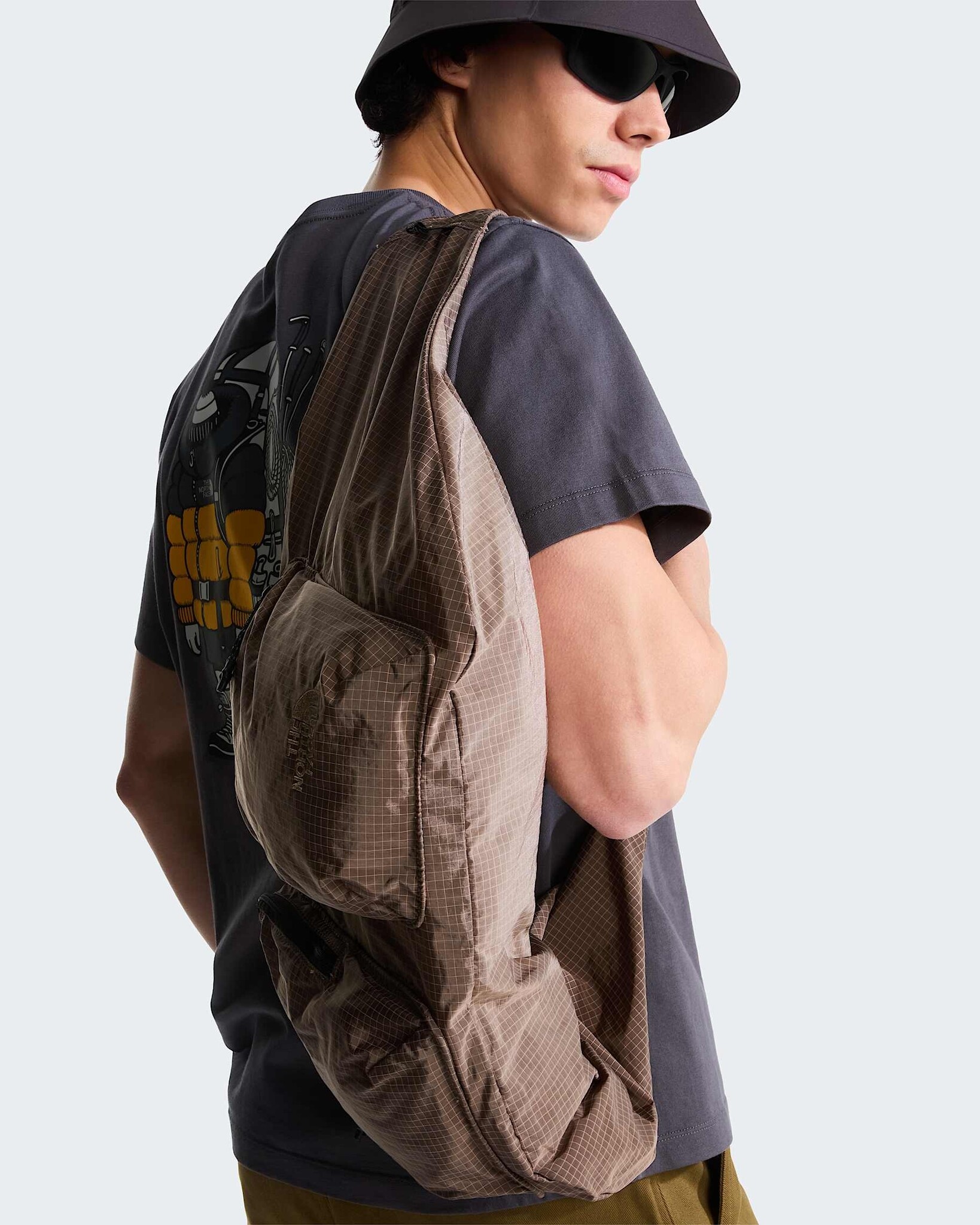 The North Face S/S U Gear Up Get Out relaxed T-Shirt - Anthracite Grey