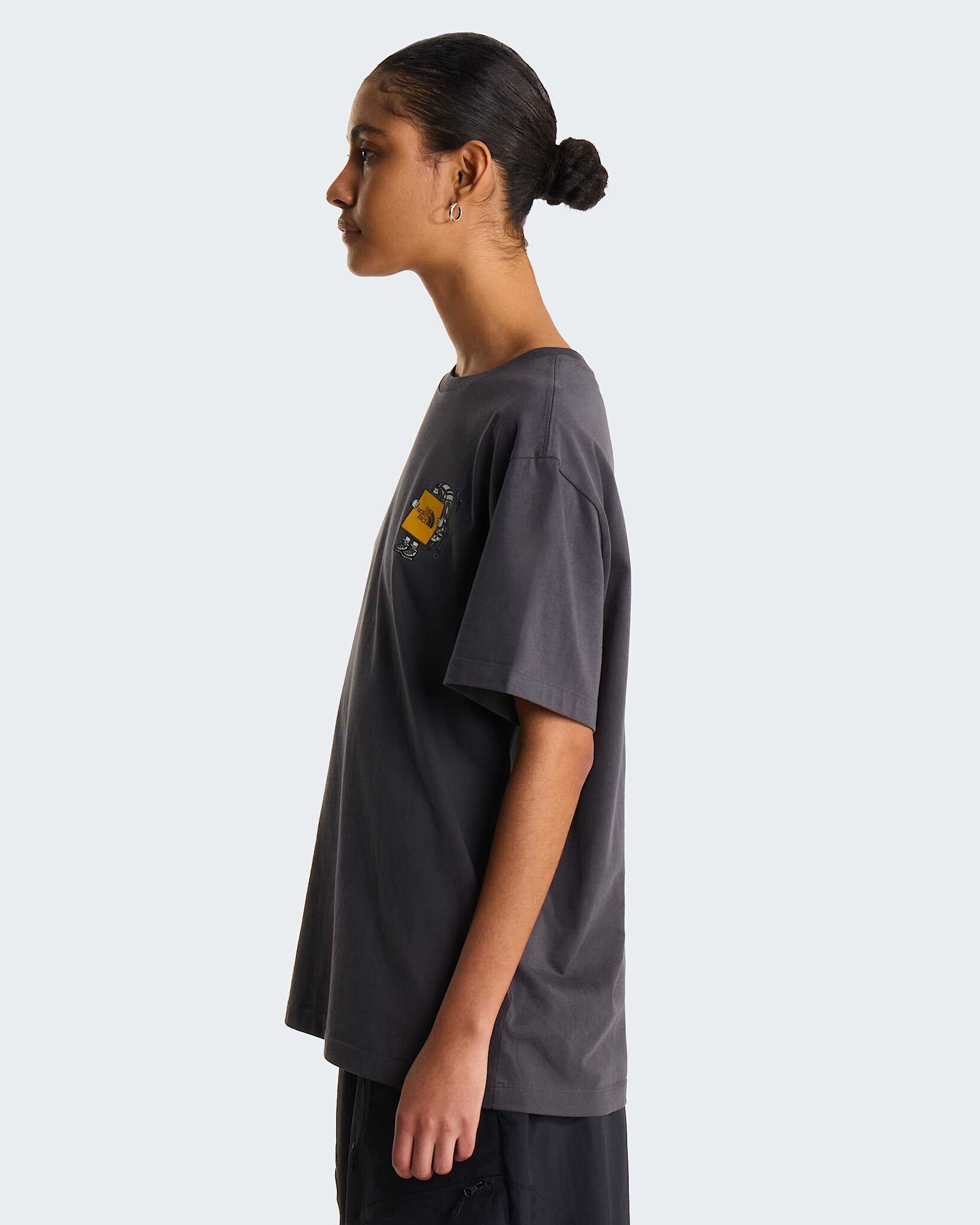 The North Face S/S U Gear Up Get Out relaxed T-Shirt - Anthracite Grey