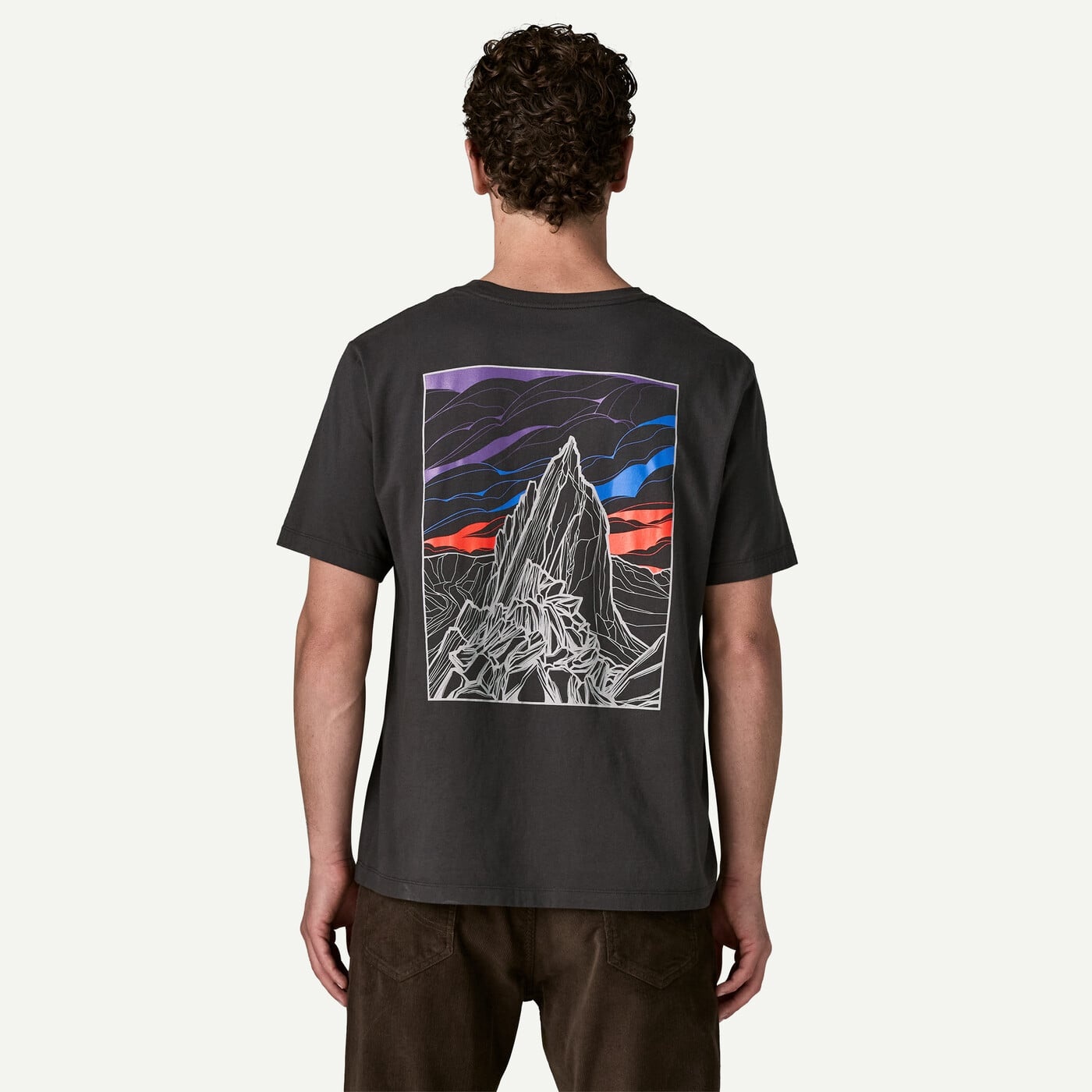 Patagonia M's Cloud Crag T-Shirt - Black