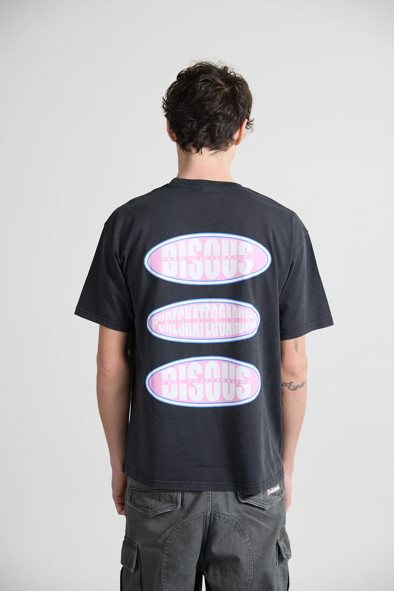 Bisous Skateboards Foundation T-Shirt - Grey