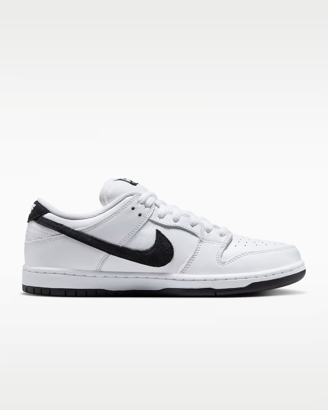 Nike SB SB Dunk Low Pro - White/Black/White