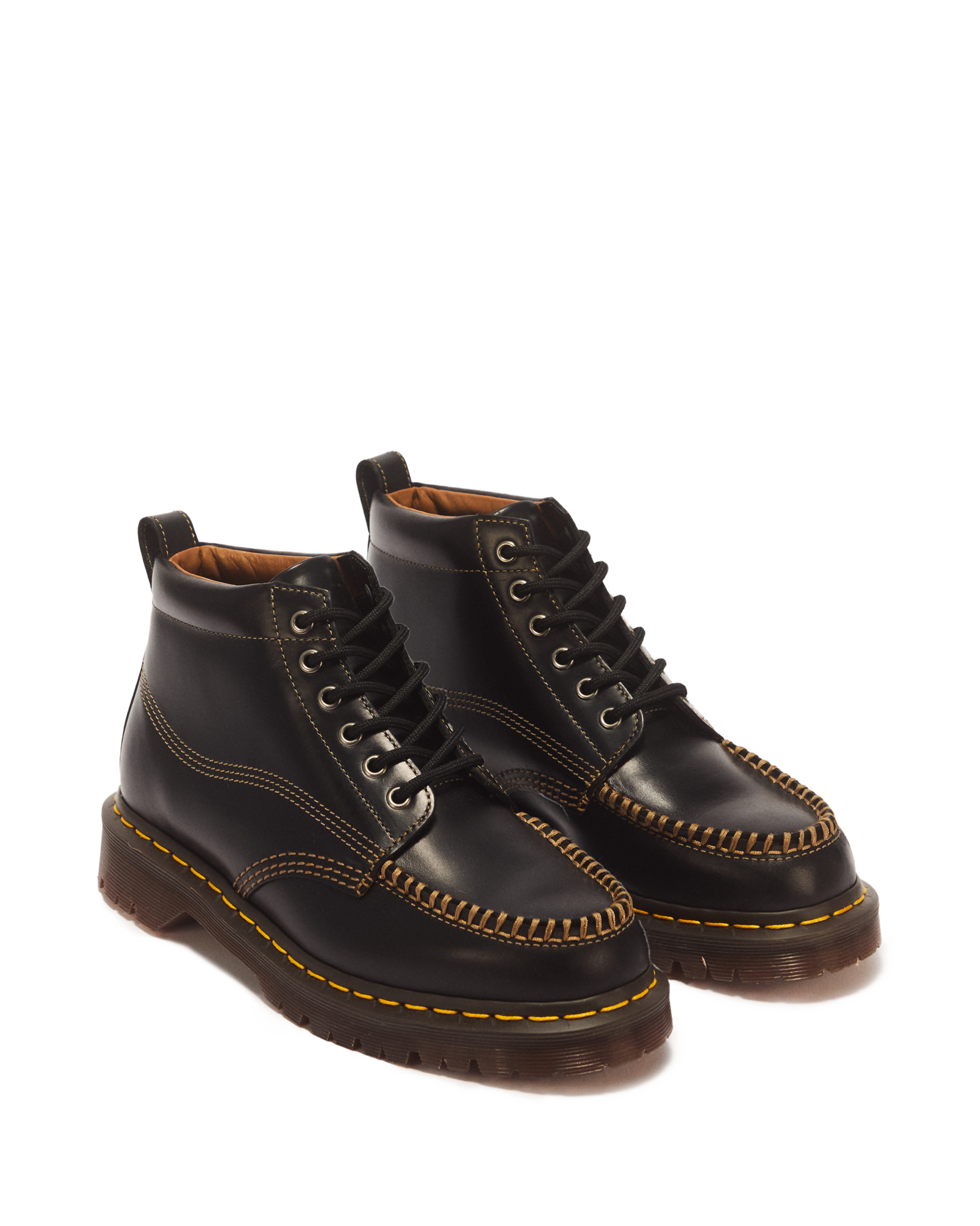 Dr Martens Lowell Chukka - Black