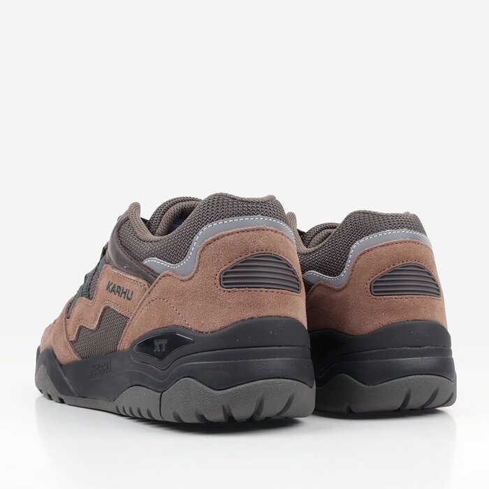 Karhu Fusion XT - Pine Bark/Scarab