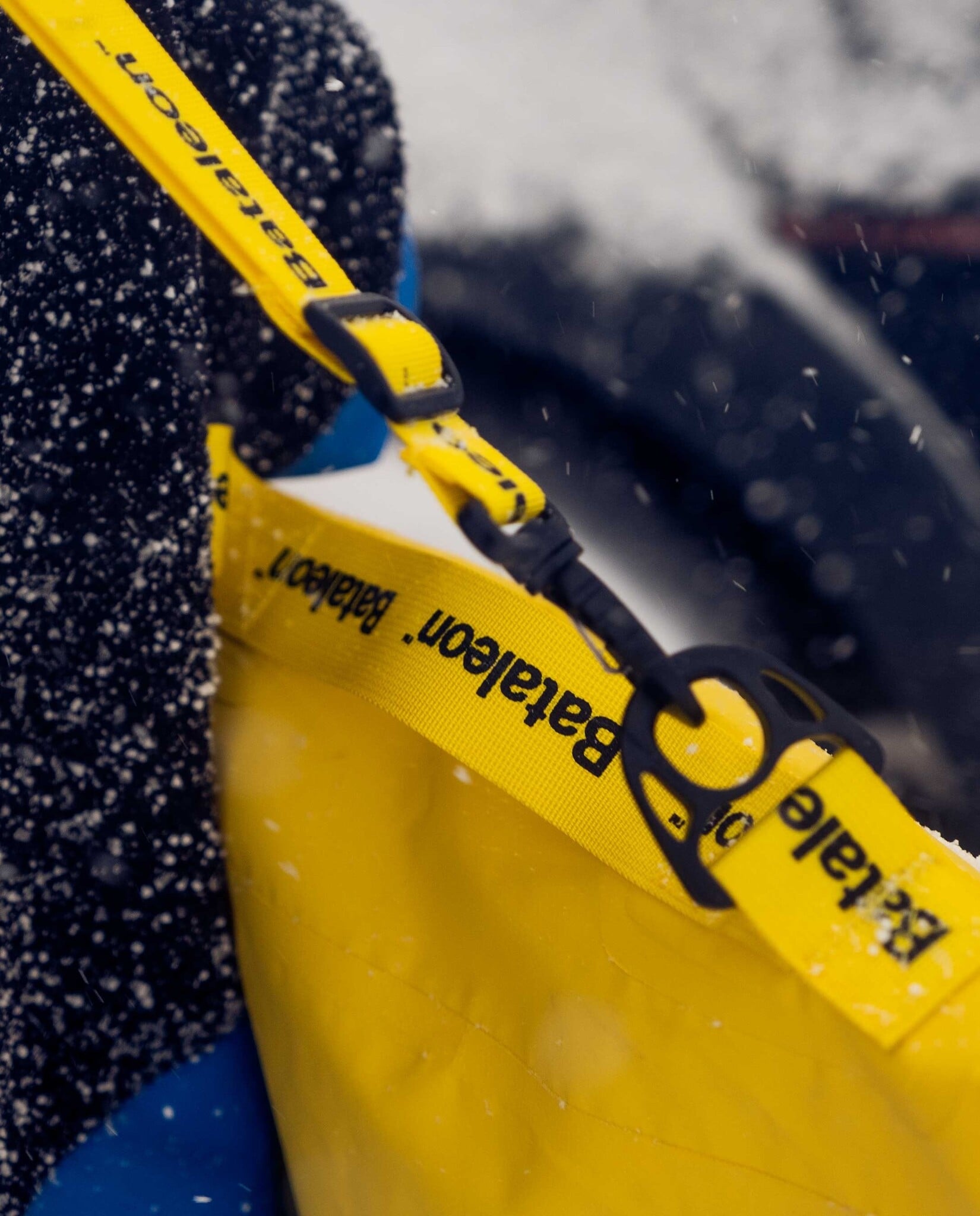 Bataleon Getaway Rollup Bag - Yellow