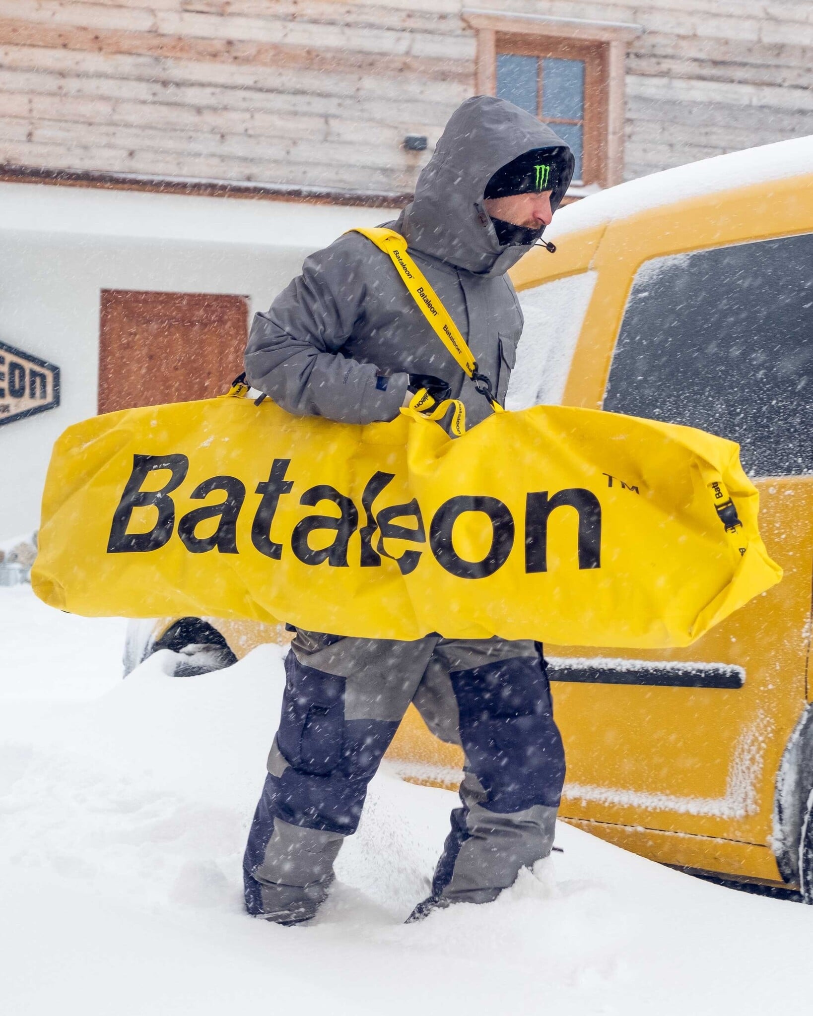 Bataleon Getaway Rollup Bag - Yellow