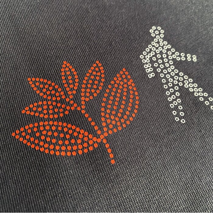 Magenta Crossroad T-Shirt - Charcoal