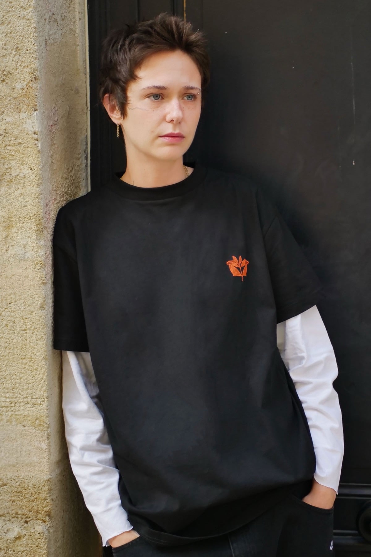 Magenta Pillar T-Shirt - Black