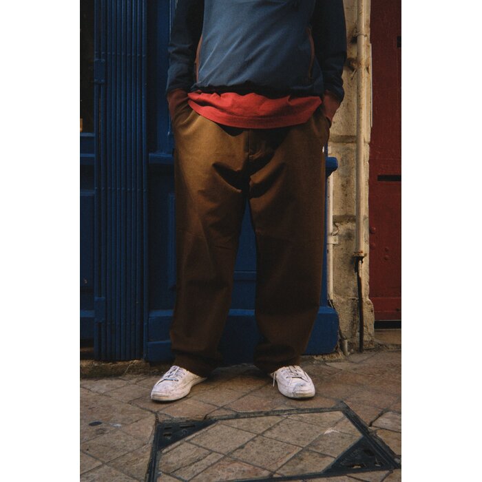 Magenta Staple Pants - Chocolate