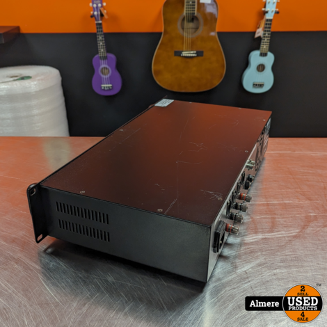 IBIZA Sound AMP300 Semi-pro versterker 2x240W Max