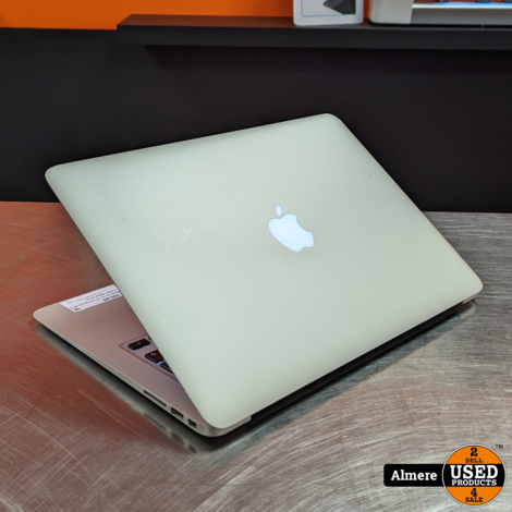 MacBook Air 13 Inch Early 2015 i5 8GB 256GB Zilver