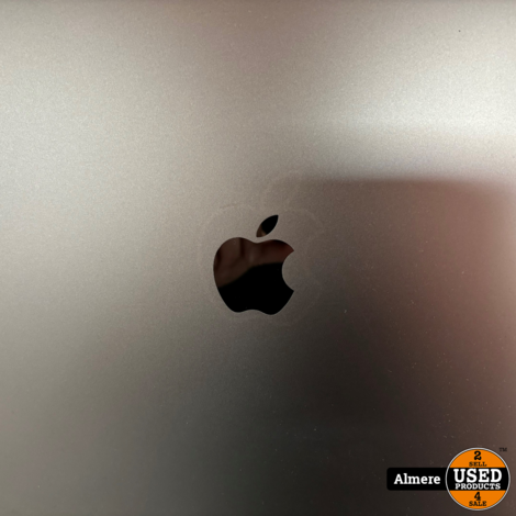 MacBook Pro 15.6'' 2019 Touchbar i7 16GB 256GB Space Gray