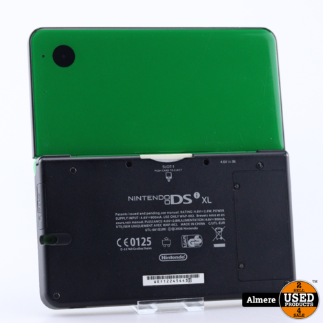 Nintendo DSi XL Groen met R4 kaart