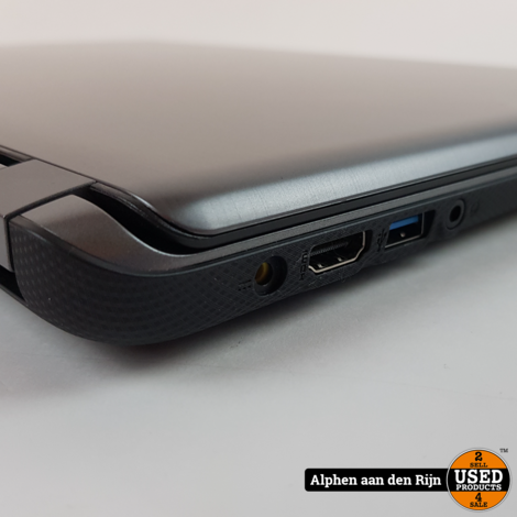 Acer Chromebook 15 CB3-531 + Doos en Adapter