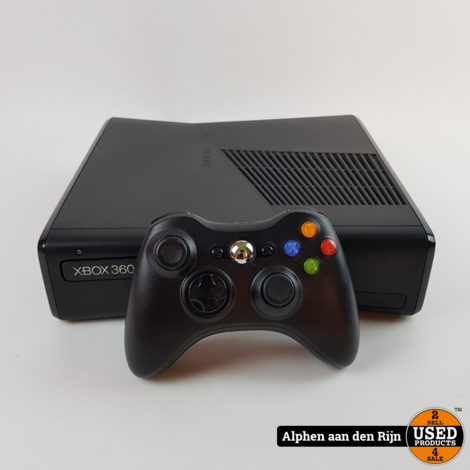 Xbox 360 Slim 4GB + Controller