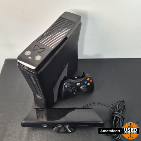 Xbox 360 Slim 250GB met Kinect Sensorbalk en Controller