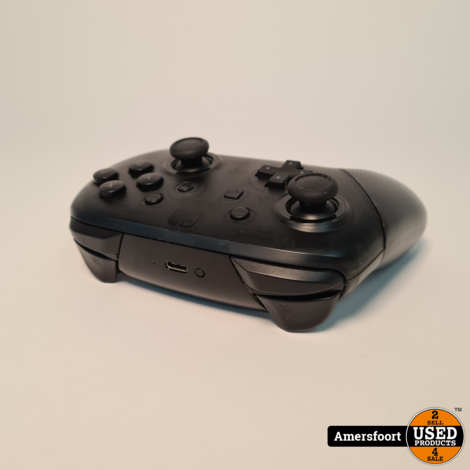 Nintendo Switch Pro Controller