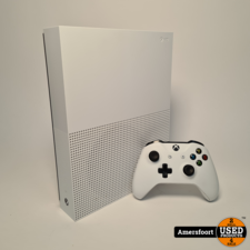 Xbox One S 500GB All Digital | Controller