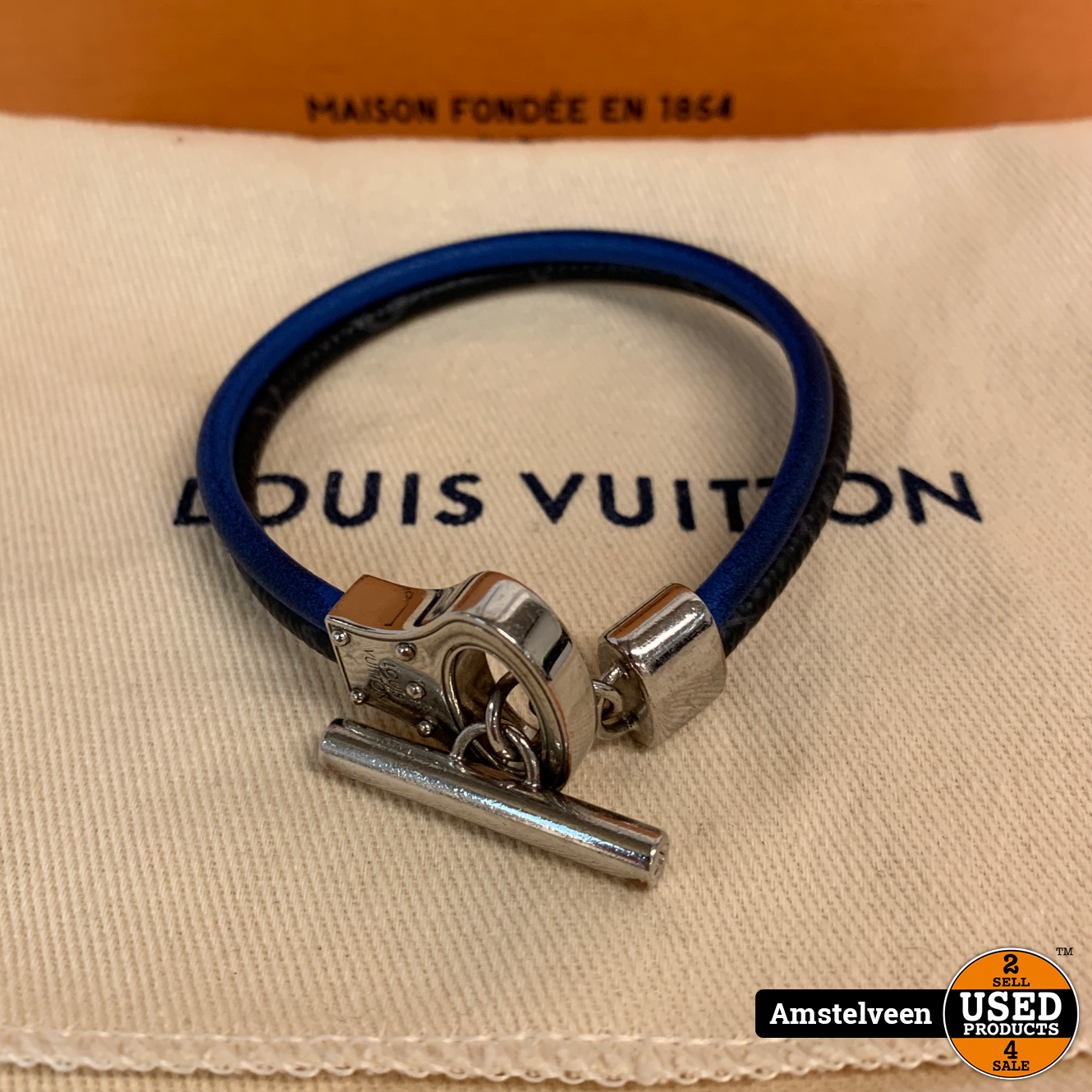 LOUIS VUITTON Calfskin Mens Archive Bracelet Black 350061