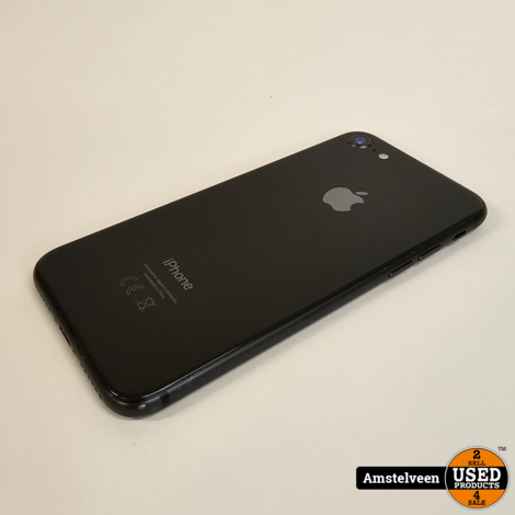 iPhone 8 64GB Black | incl. Lader & Garantie