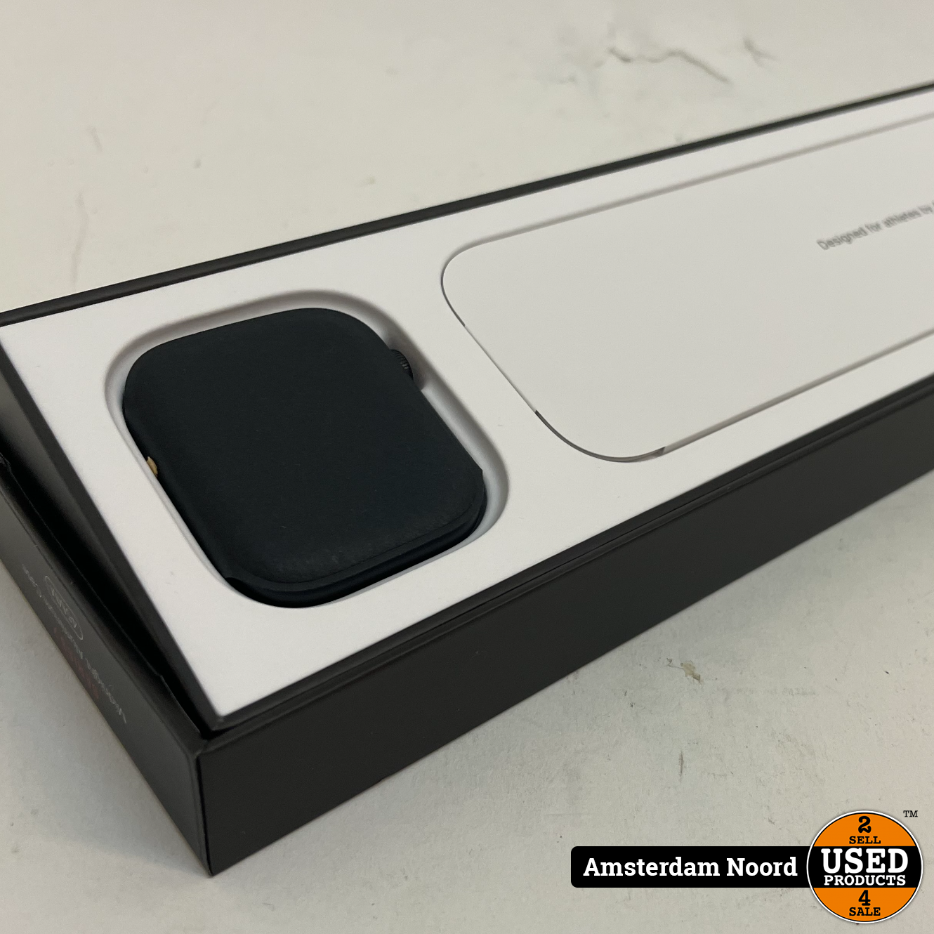 Apple Watch Nike Series 7 45mm Aluminium Black + Cellular - Used Products  Amsterdam Noord