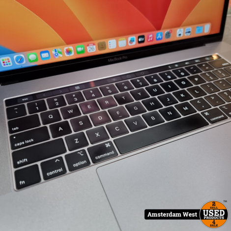 Macbook Pro 2018 15 Inch i9/16GB/512GB | Nette staat